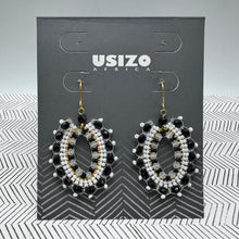 Load image into Gallery viewer, Zola Oval Small Earrings