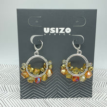 Load image into Gallery viewer, Queen Round Earrings