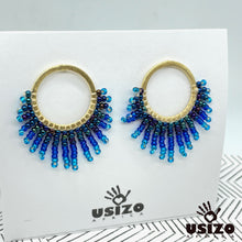 Load image into Gallery viewer, Umusa Studs 2cm