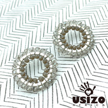 Load image into Gallery viewer, iLanga Circle Studs
